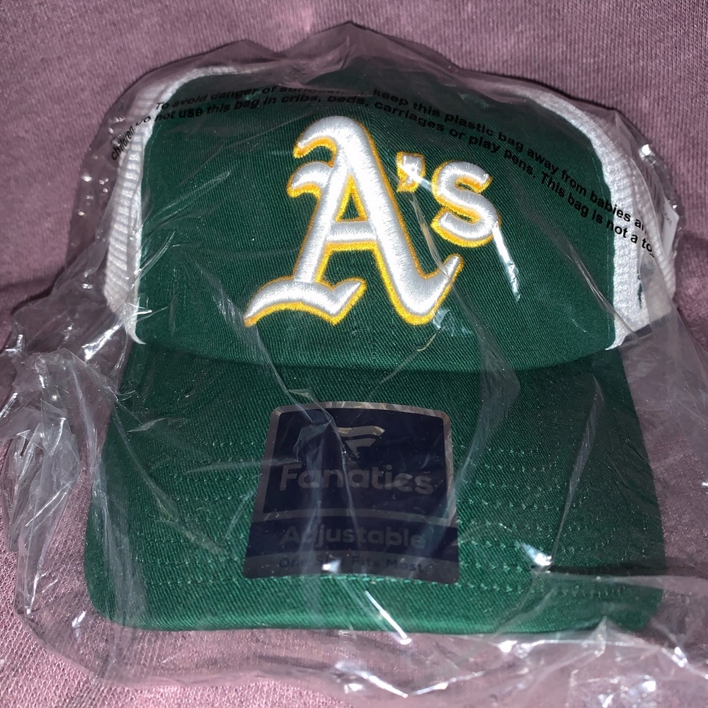 ⚾️🏟️ Oakland Athletics A’s Trucker Two-Tone Mesh SnapBack Hat 🏟️⚾️